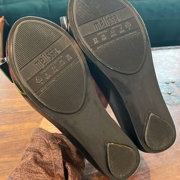 MELISSA ULTRAGIRL SWEET XVII Black and Gold Shimmer Jelly Peep-Toe, 4! - Picture 7 of 8